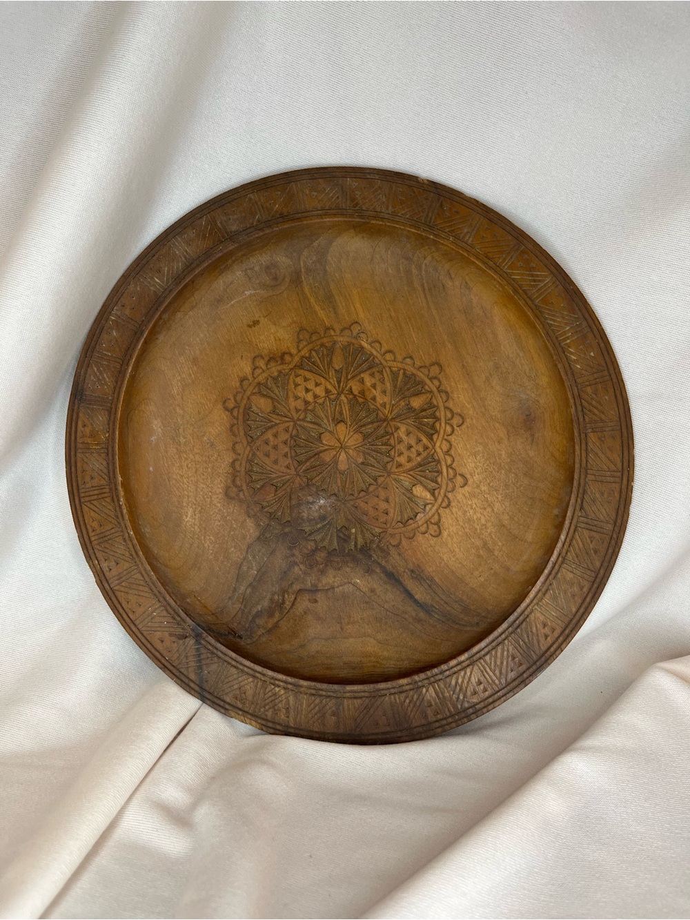 Vintage Hand-Carved Brown Wooden Serving Plate with Geometric Medallion